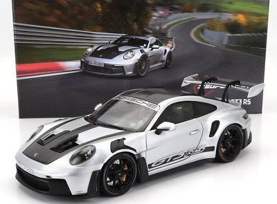 Minichamps Porsche 911 GT3 RS 992 Silver Nurburgring 1/18