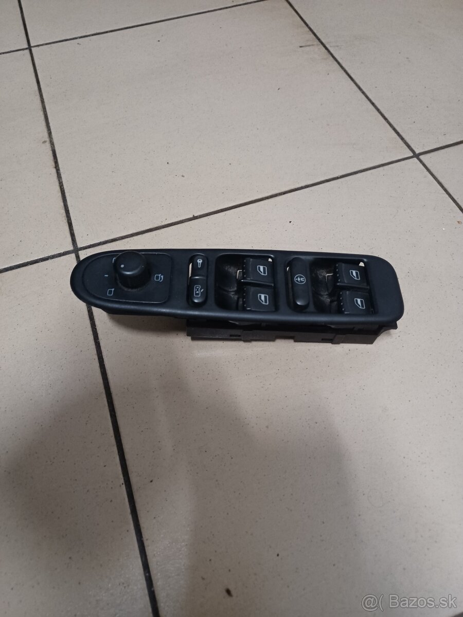 Predám vypínače okien seat leon 1m