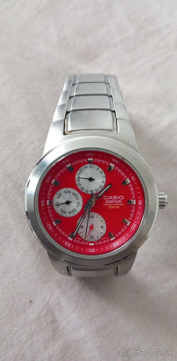 Hodinky casio 100m