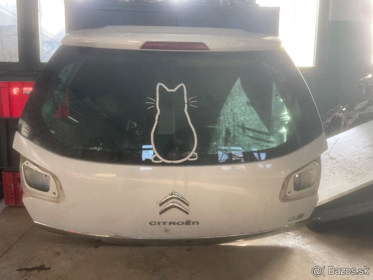 Piate dvere kufor Citroën C3 II 2012