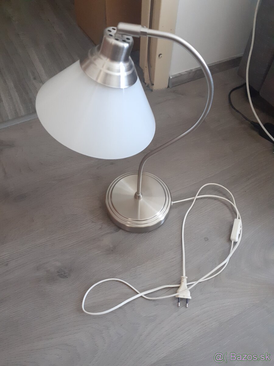 Stolná lampa Ikea