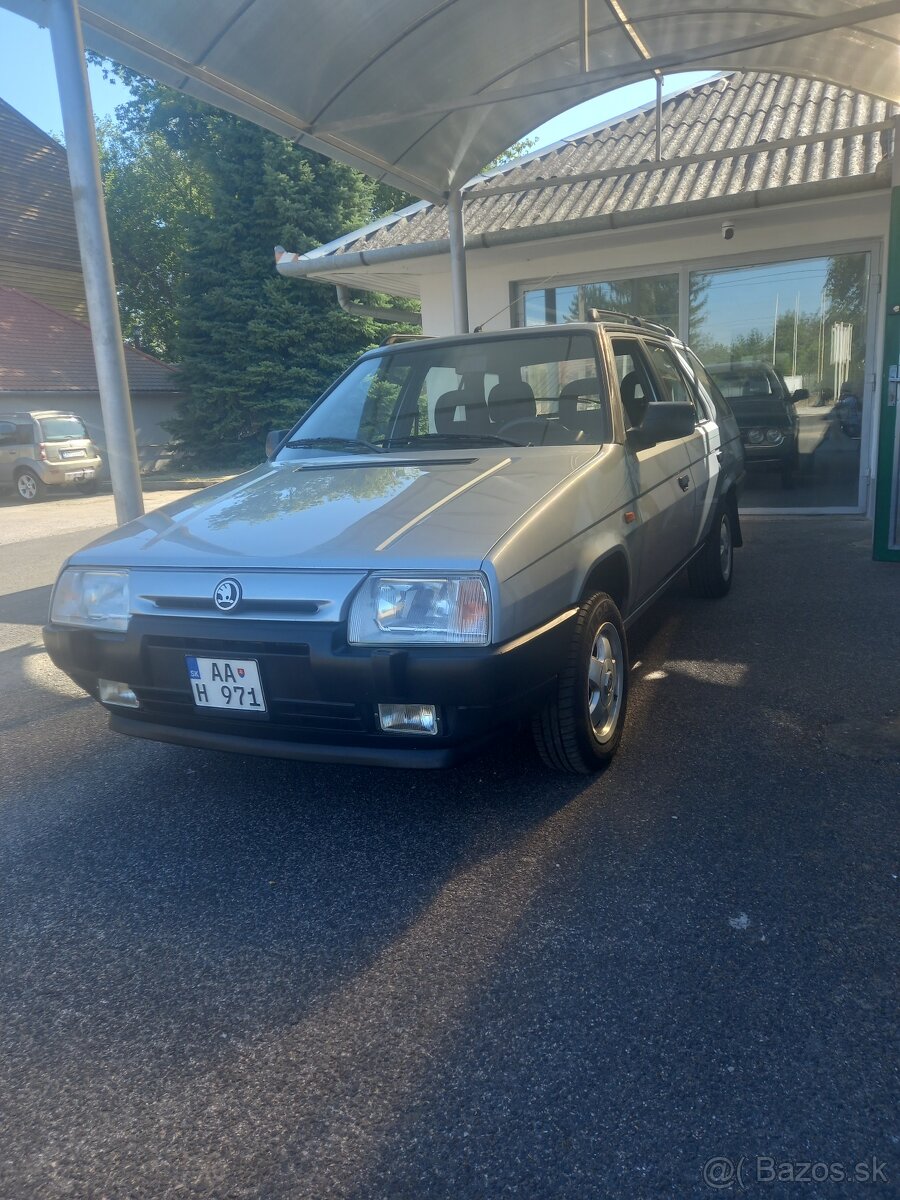 Škoda Forman silver line