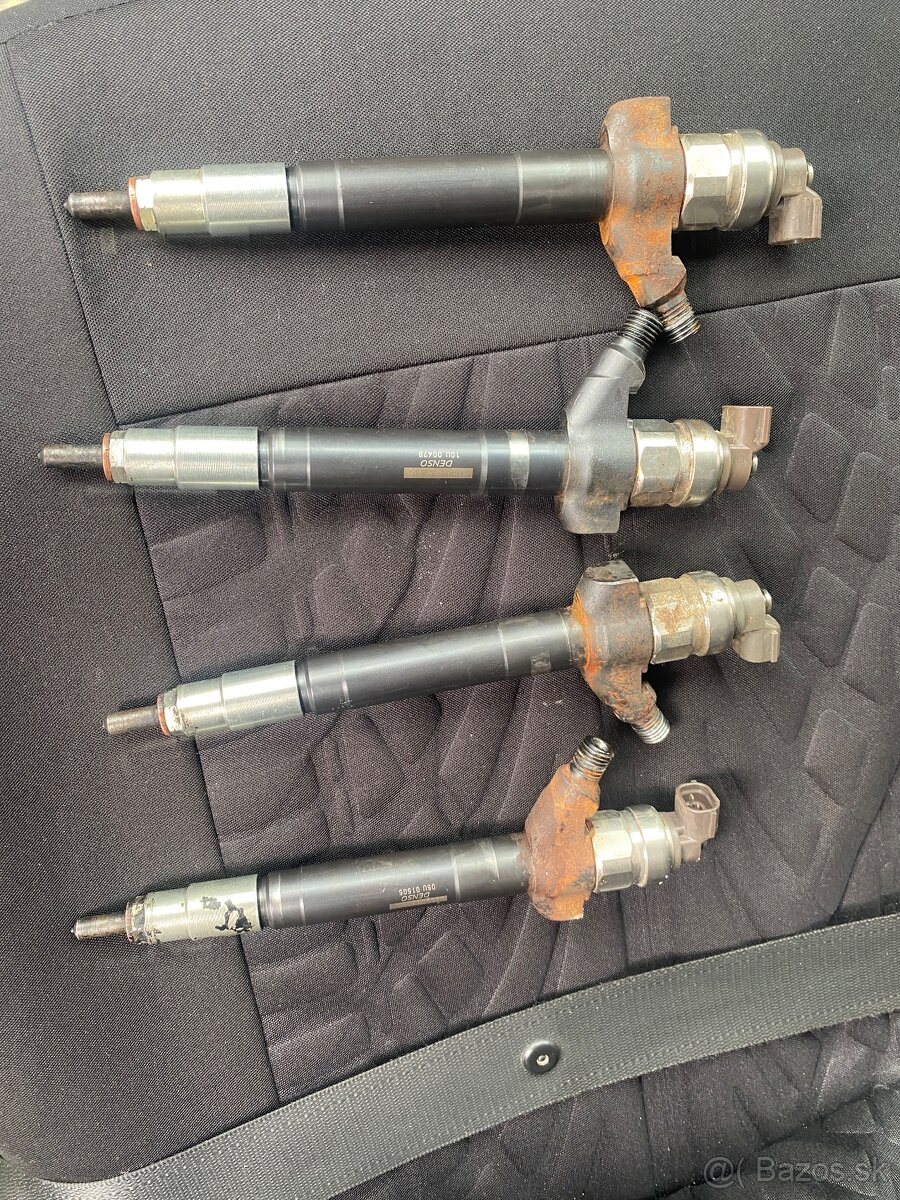 Predám vstrekovače Peugeot 2.2 hdi 88kw