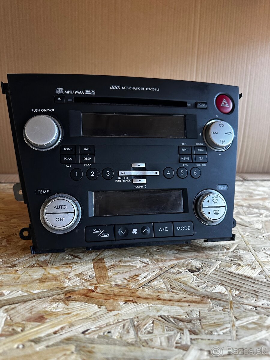 Rádio subaru legacy