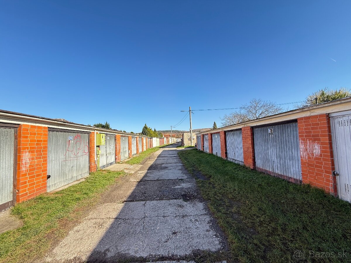 Exkluzívne APEX reality garáž 18 m2 v Hlohovci_Svätopeterská