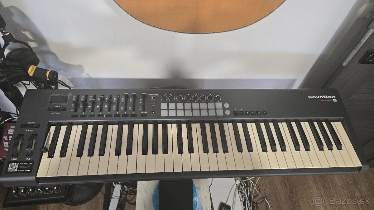 Novation Launchkey 61