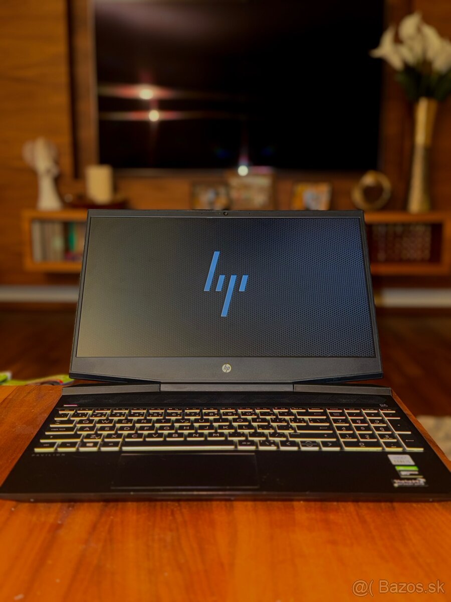 HP Pavilion 15 – Herný notebook v skvelom stave