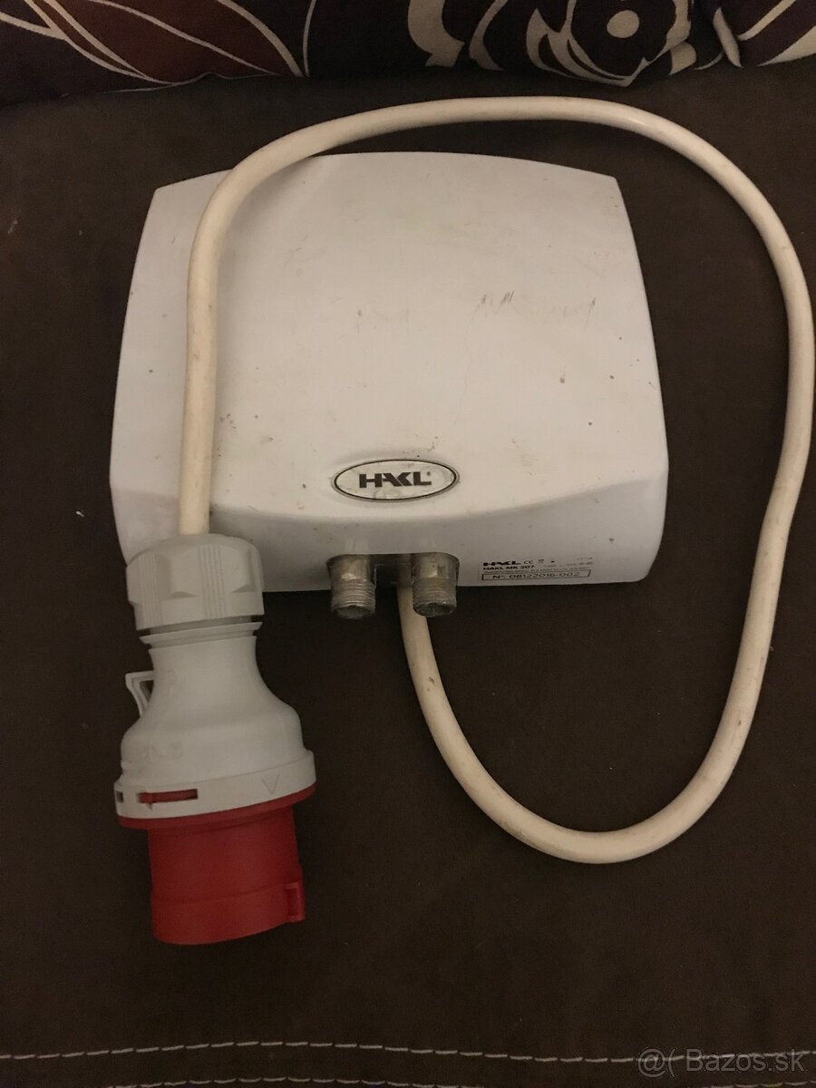 Prietokový ohrievač