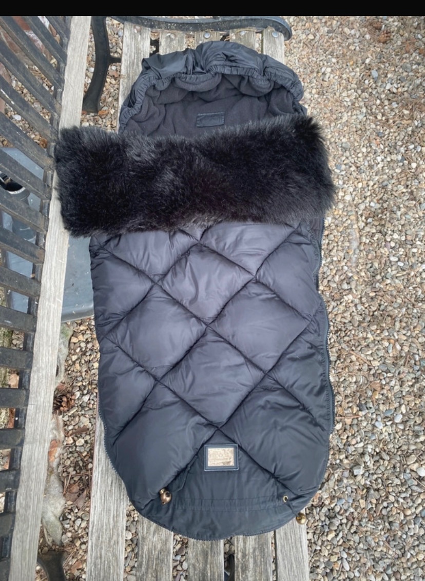 Bjallra čierny fusák