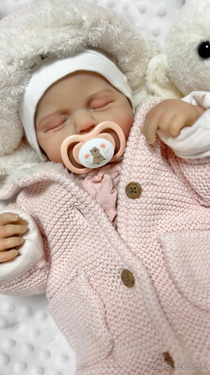 Realistická bábika Laurika