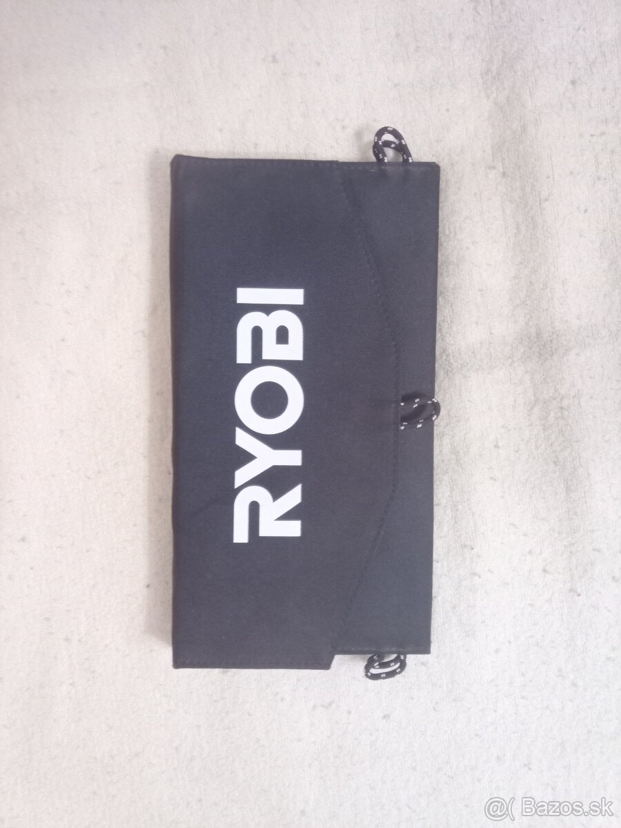 Ryobi- 21W solární panel