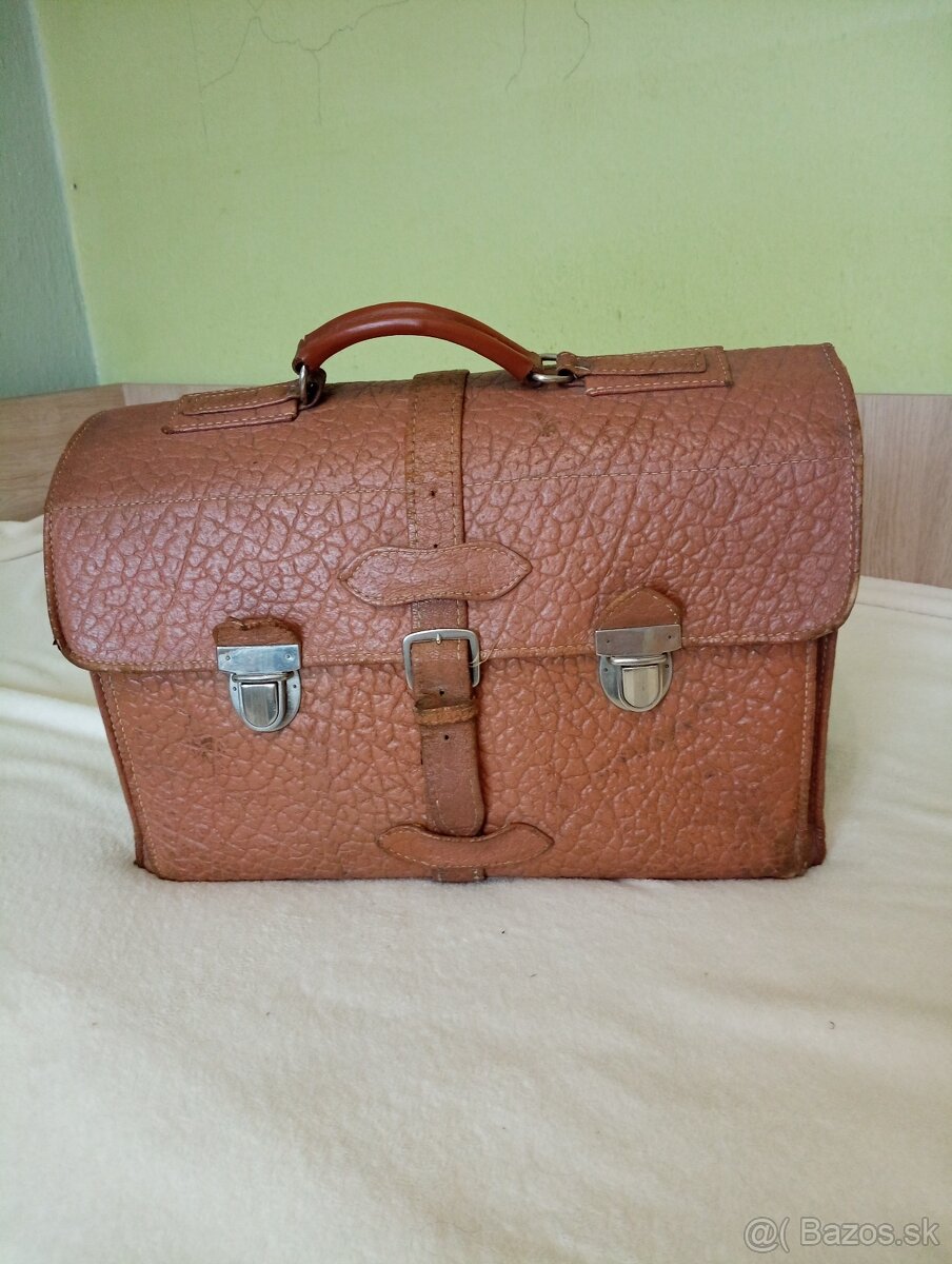 Kožená retro AKTOVKA