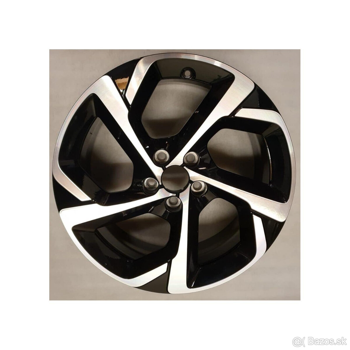 Hliníkové disky 5x108 R18 ET49