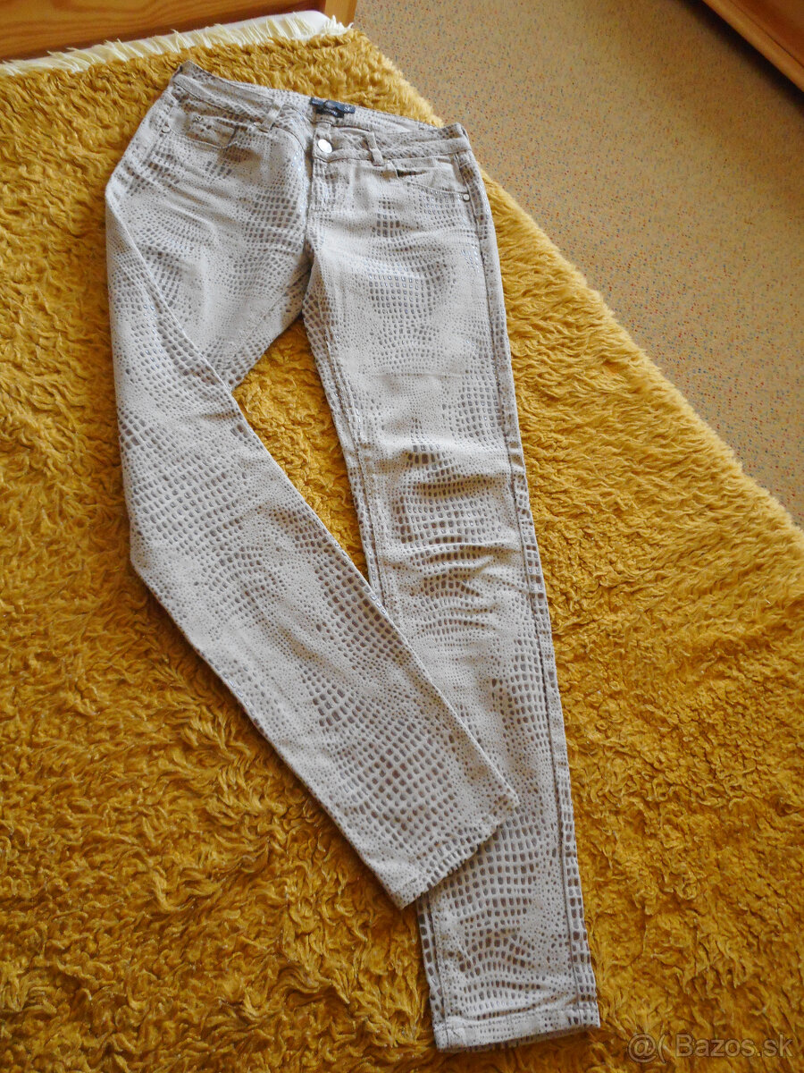 skinny hadie nohavice 36