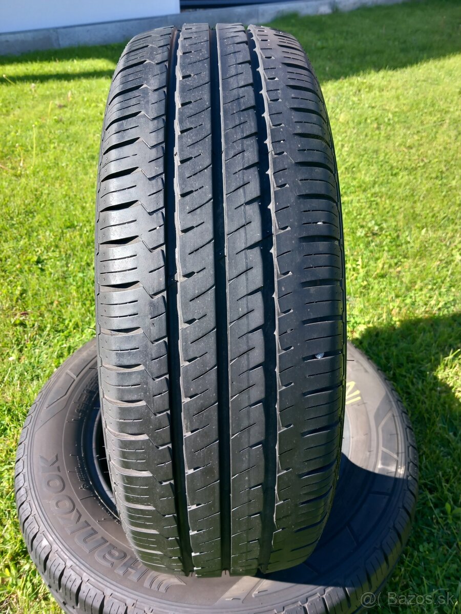 205/65 r16C letne pneumatiky 2 kusy.