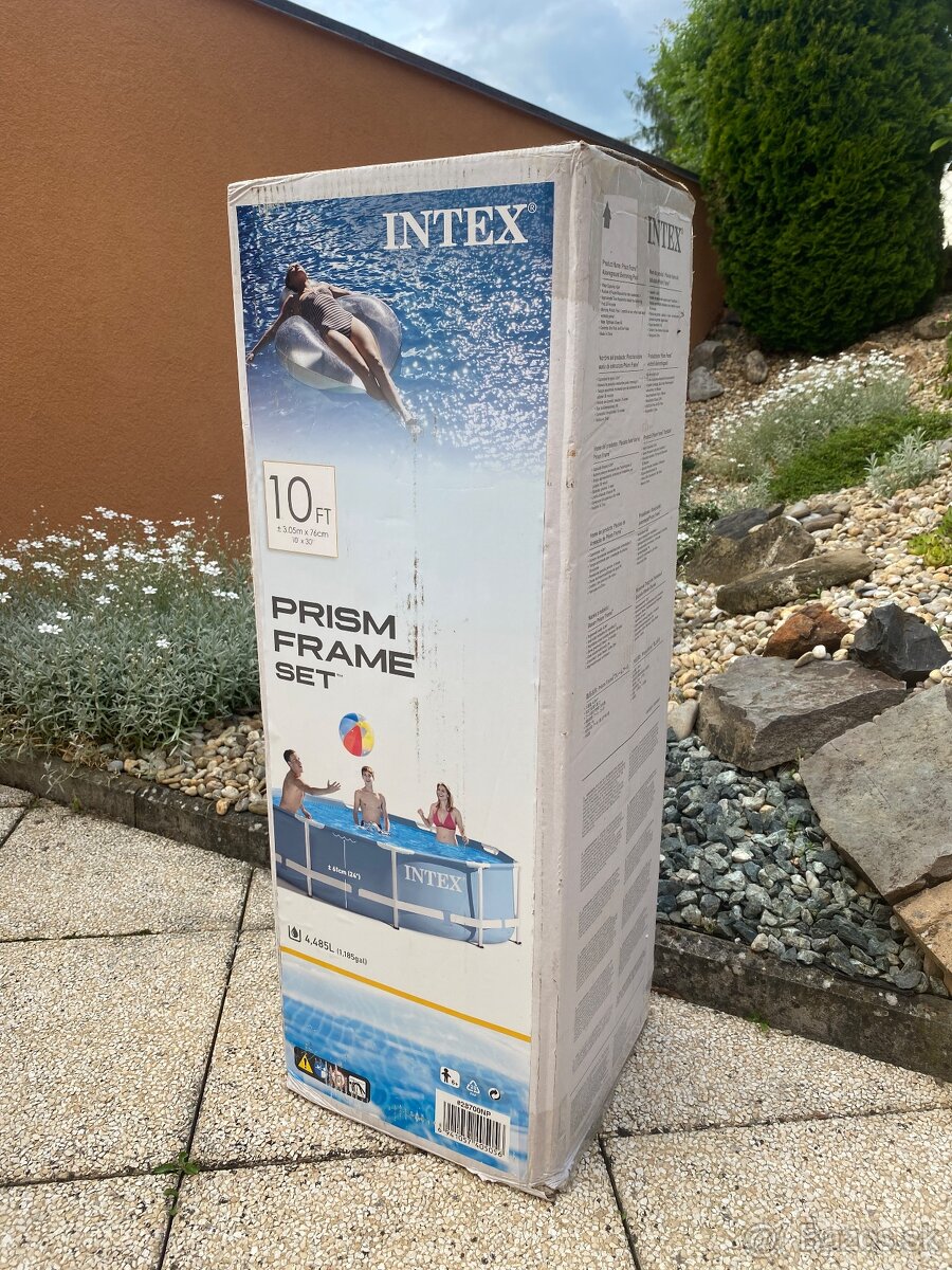 Nový - neodbalený bazén značky Intex