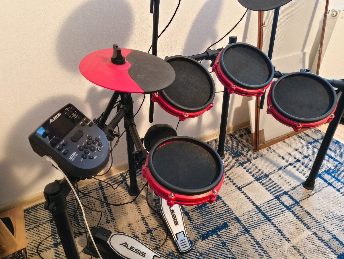 Alesis Nitro