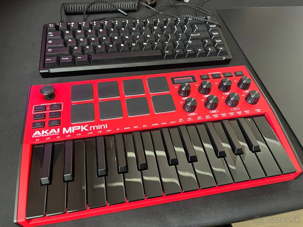 Special Edition RED Akai MPK Mini 3