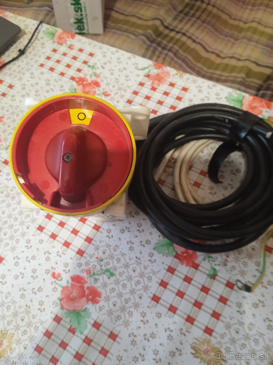 Vačkovy spínač.Vypínač 380w