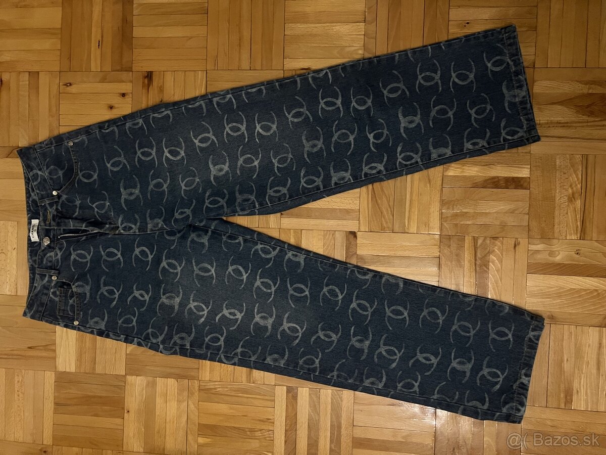 rifle Chanel