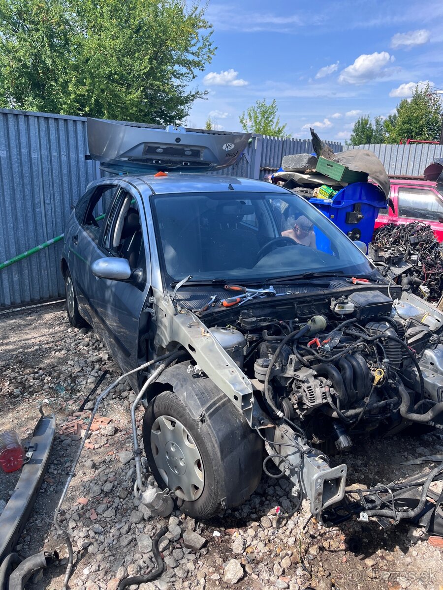 Focus 1.6 74kw Náhradné diely