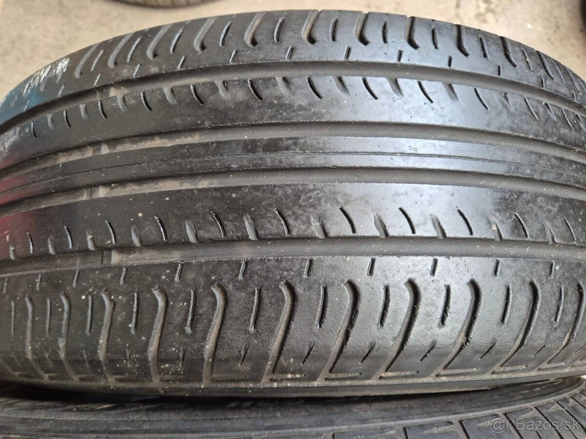 225/60 r17 letné 4 ks HANKOOK dezén 5,6 - 4,3 mm