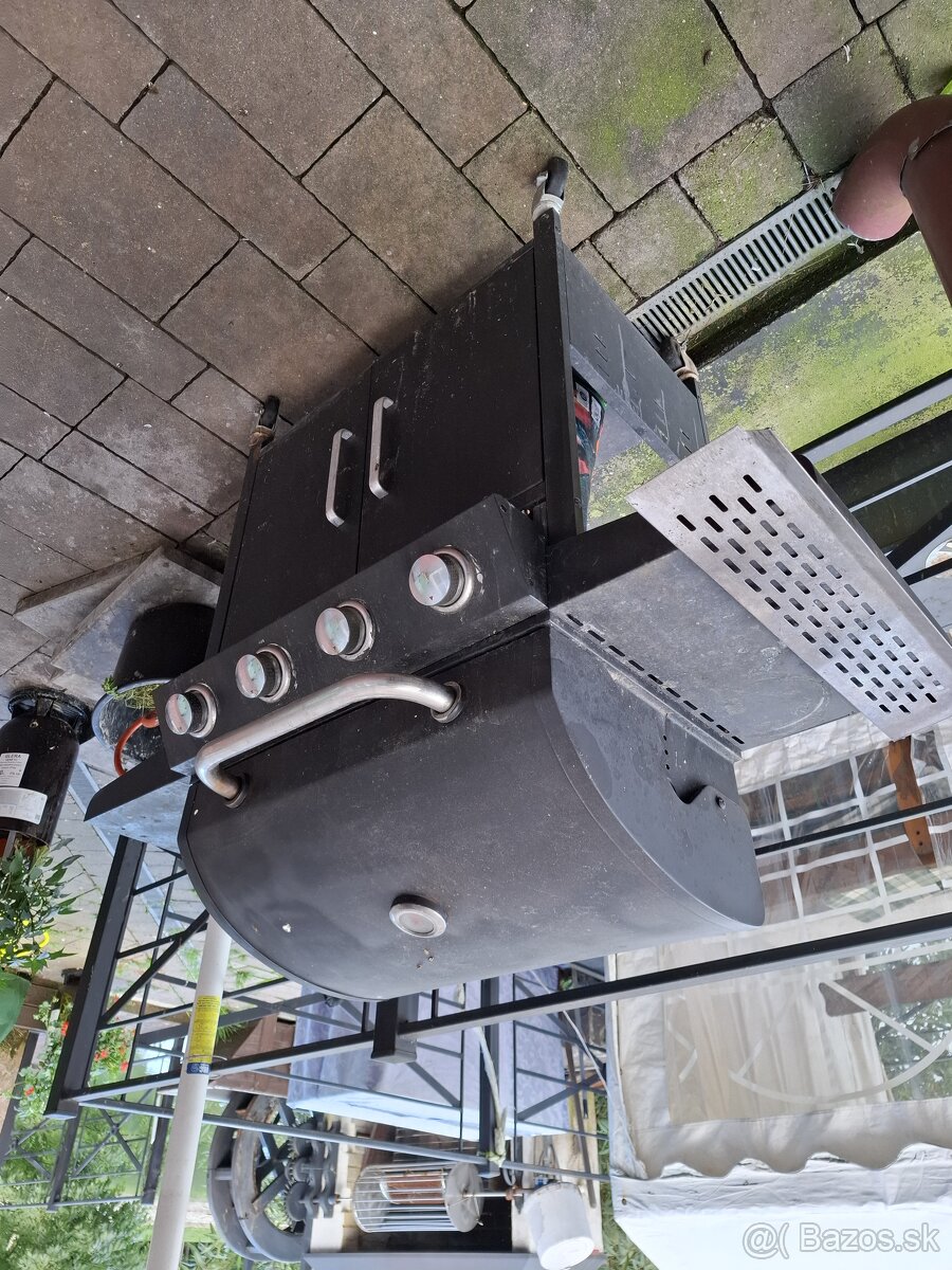 Predám grill
