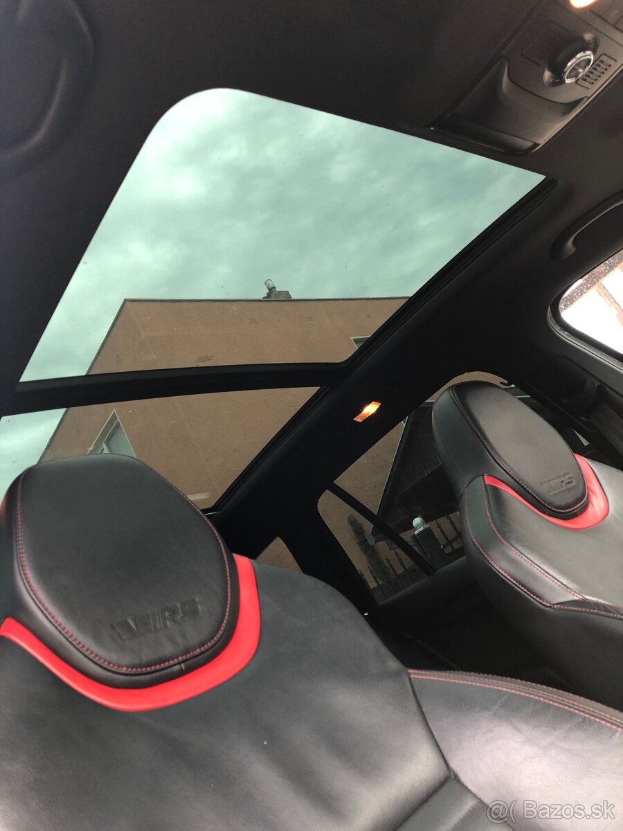 Octavia III RS