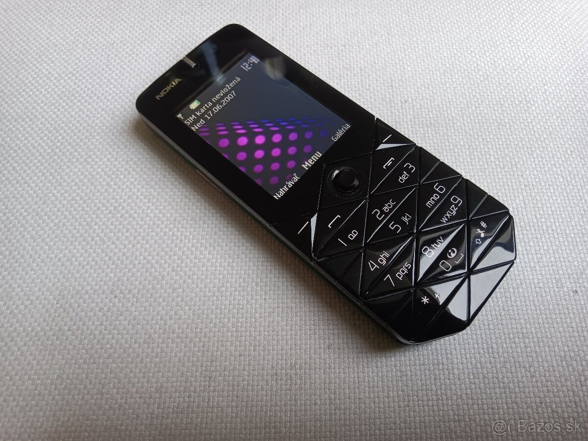.: Nokia Prism 7500