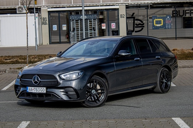 Mercedes-Benz E trieda Kombi 300 de 4MATIC