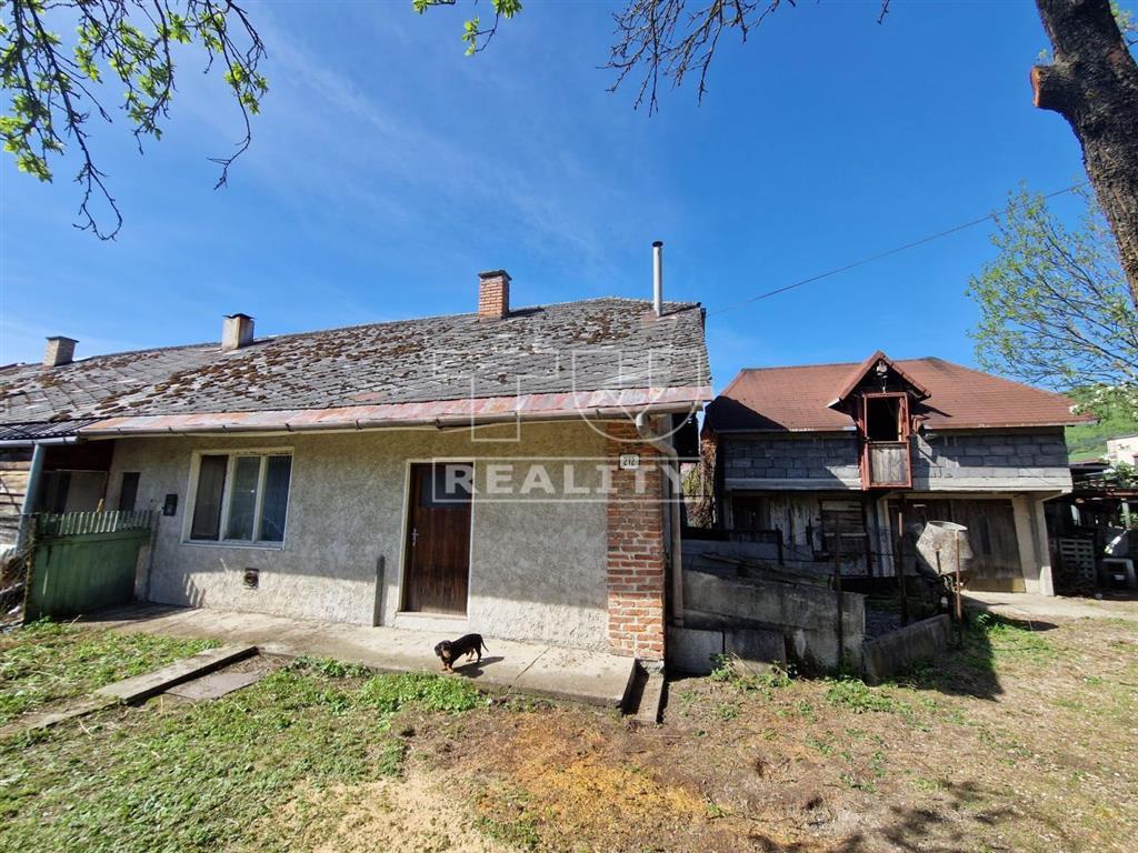 NA PREDAJ RODINNÝ DOM V TICHEJ ULICI, DOMANIŽA, 411 M2