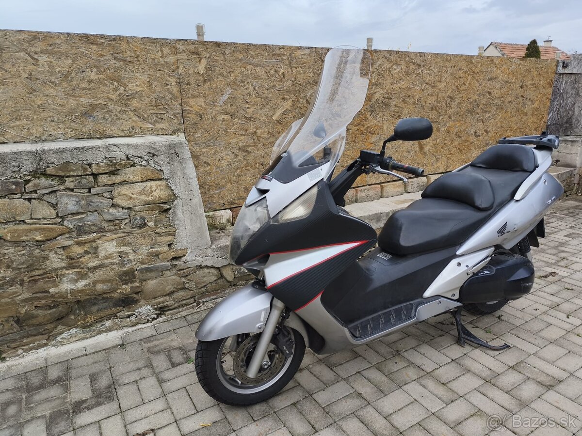 Honda Silver wing 600
