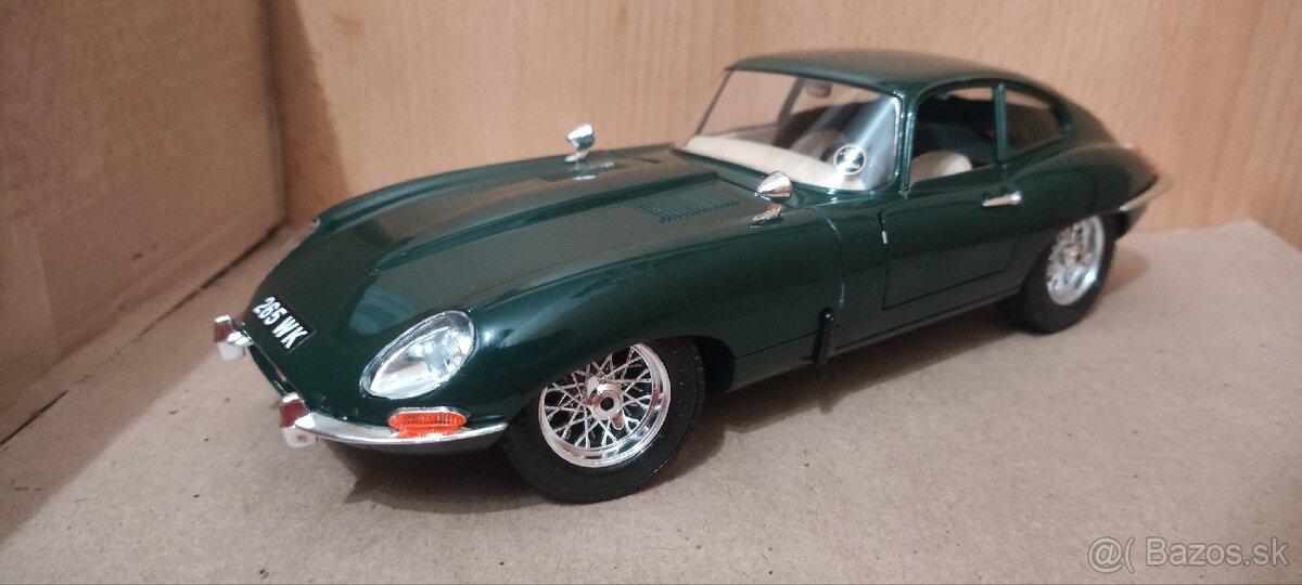 Jaguár Chevrolet bmw Ferrari 1:18