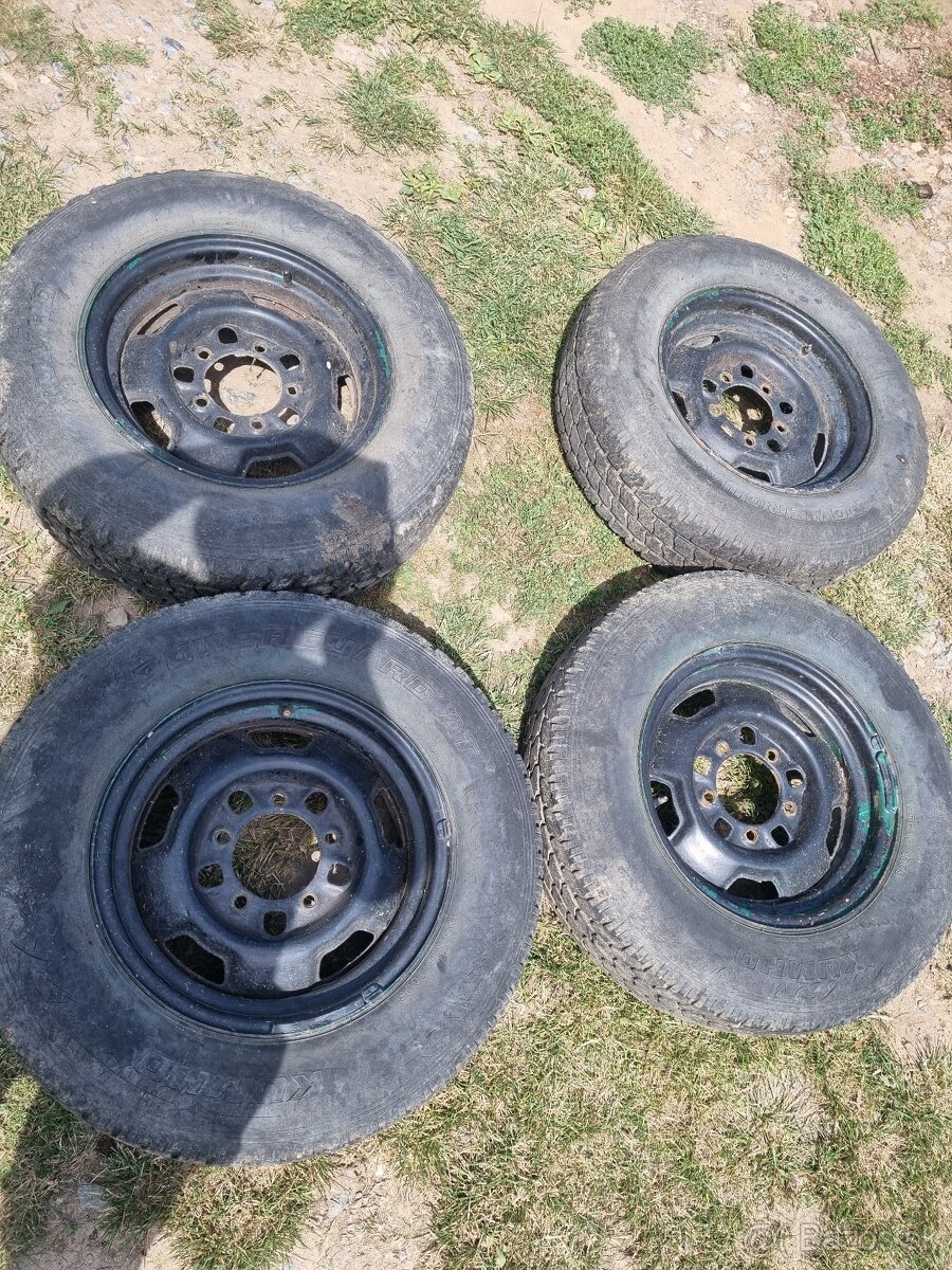 Predam disky na suzuki samurai R15