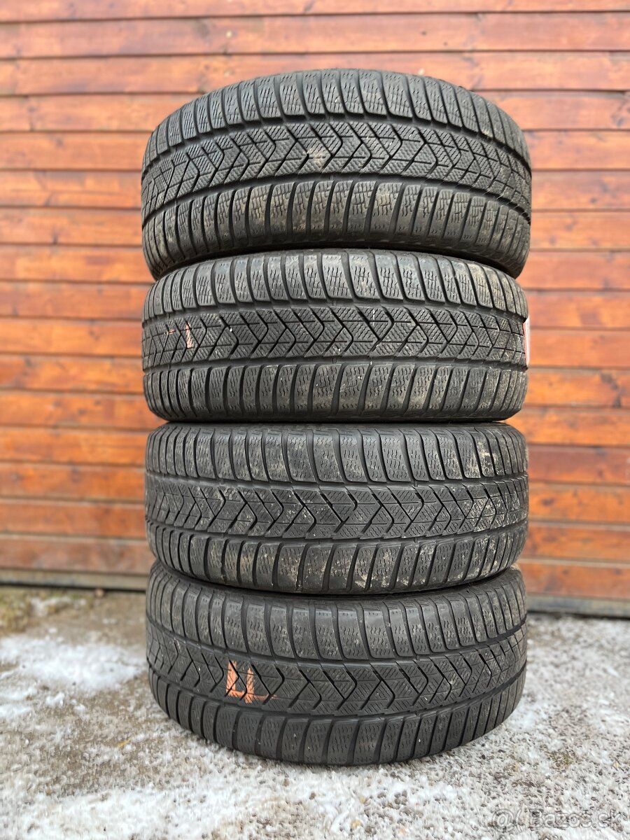 ❄️Sada zimné 245/40 r19 Pirelli