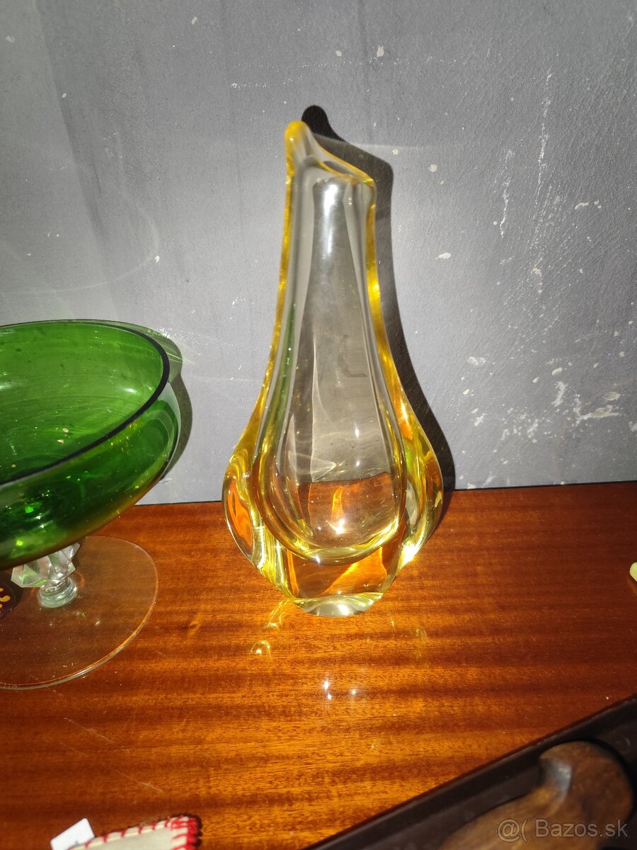 predam zberatesklo sklo hutne