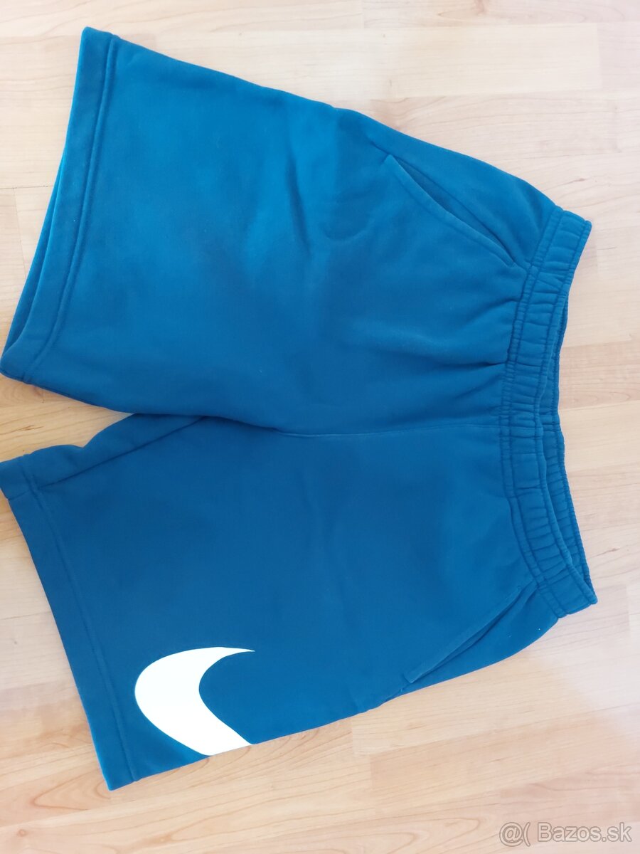 Nike Sportswear Club Kraťasy