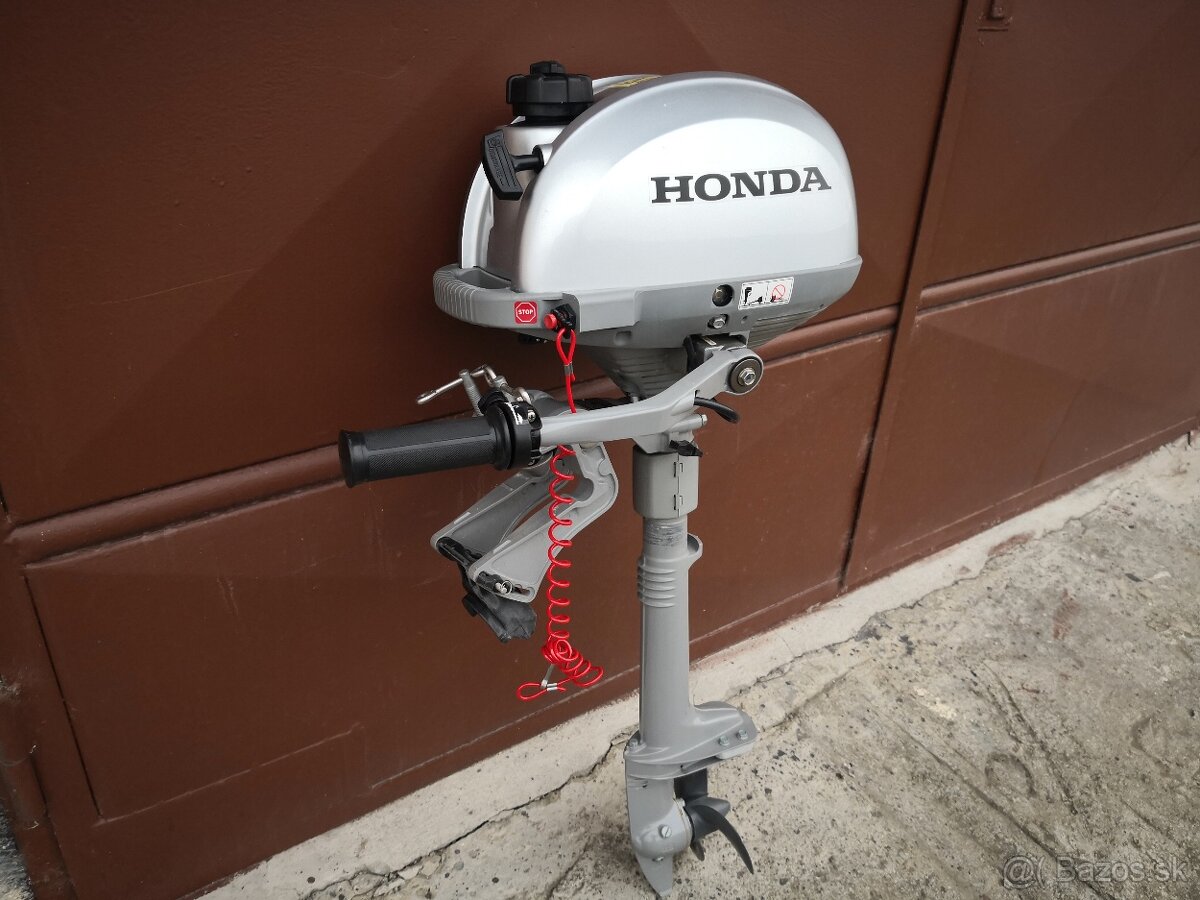 HONDA 2.3 HP lodný zavesný motor r.v.2023 štvortakt