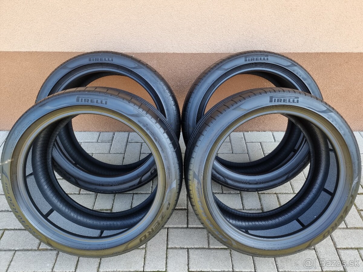 pneu 20" 255/40R20 PIRELLI letné 3-4mm DOT2020