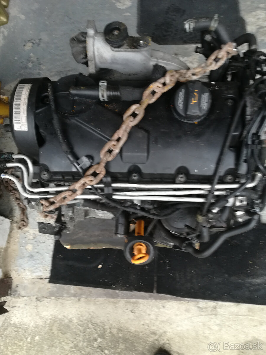 motor, hlava, vstrek, blok, 1.9 tdi 77kw octavia II škoda