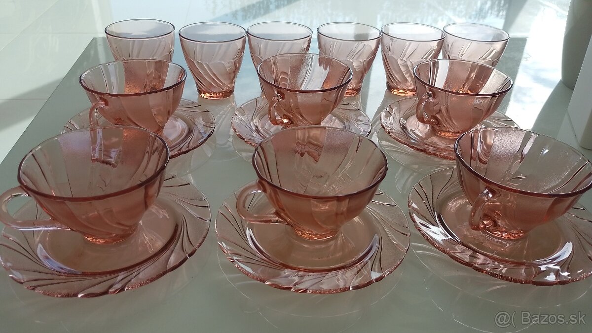 Set poharov