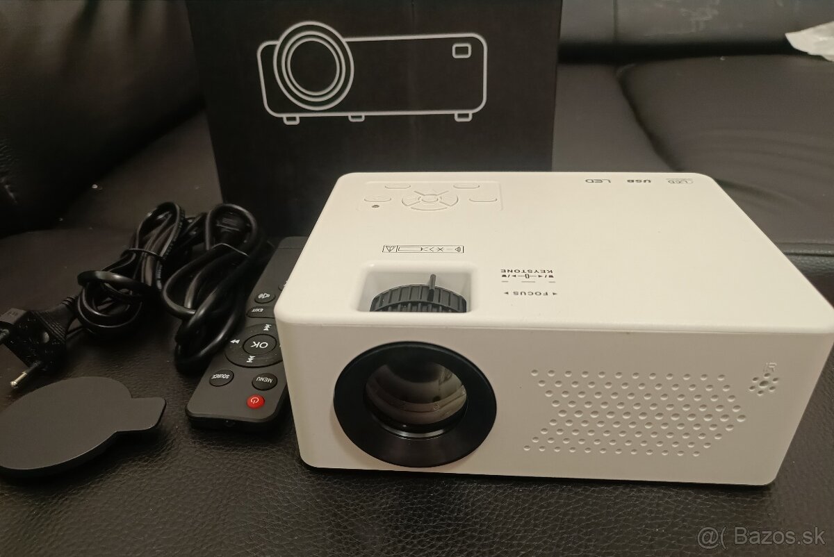 Predám LED FullHD projektor