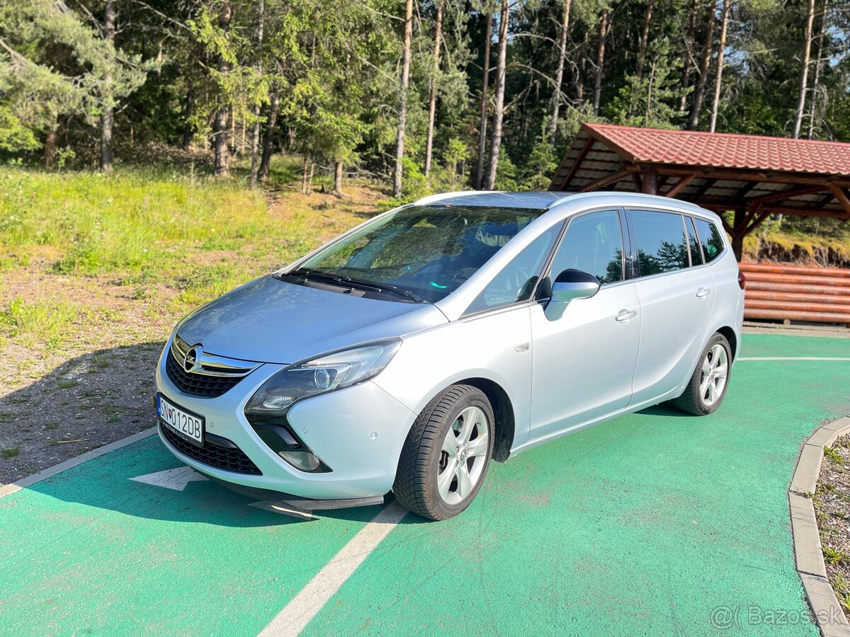 Opel Zafira Tourer