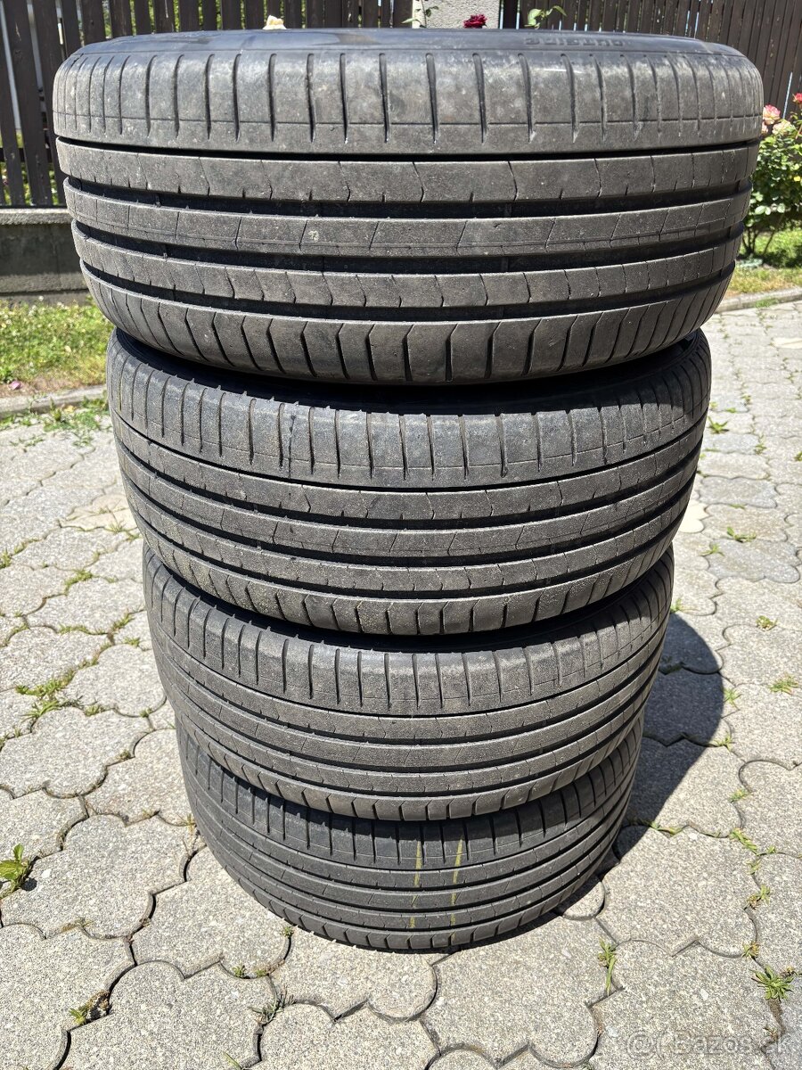 Letné pneumatiky Pirelli P Zero 245/40 R19 94W, Seal Inside