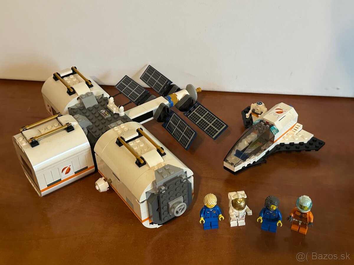 Lego Space 60227 vesmirna stanica kompletne s navodom