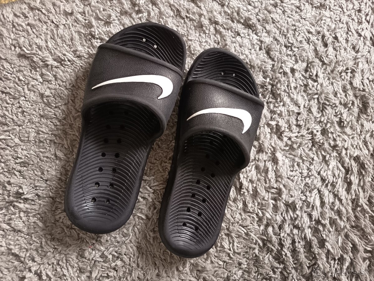 Šlapky NIKE