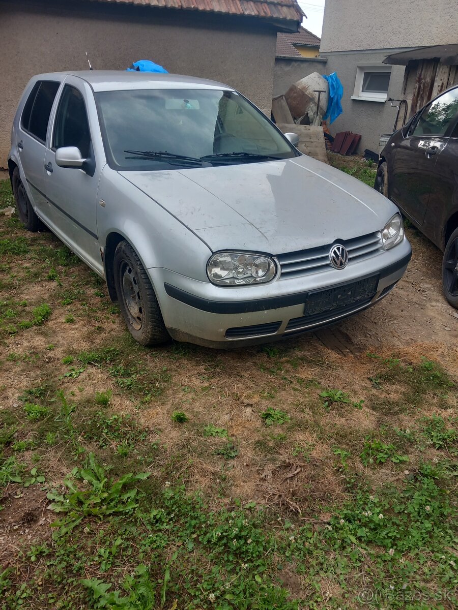 Rozpredam VW Golf IV 1.4 16V LA7W