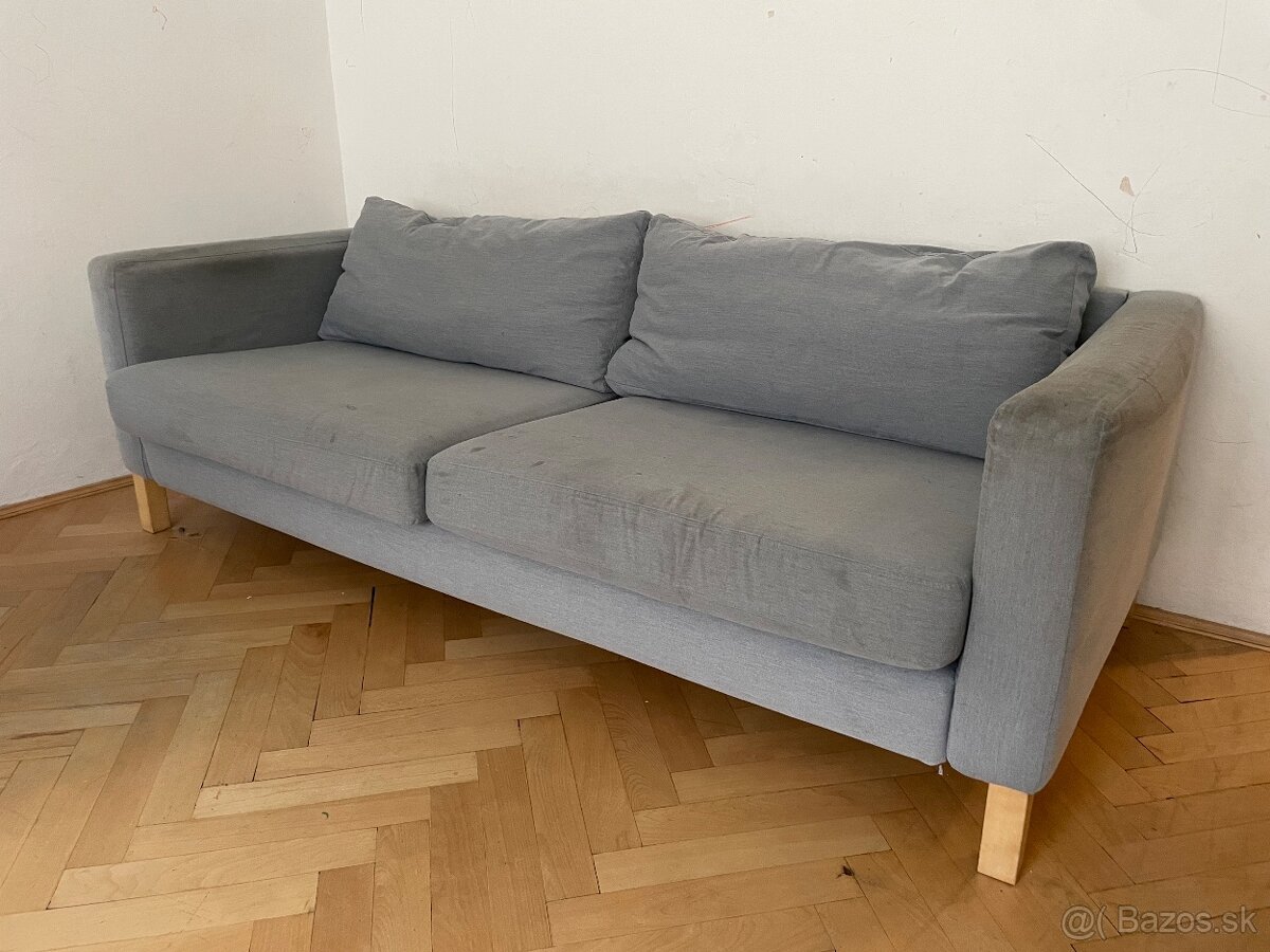 REZERVOVANÉ Darujem za odvoz pohovku Ikea Karstad