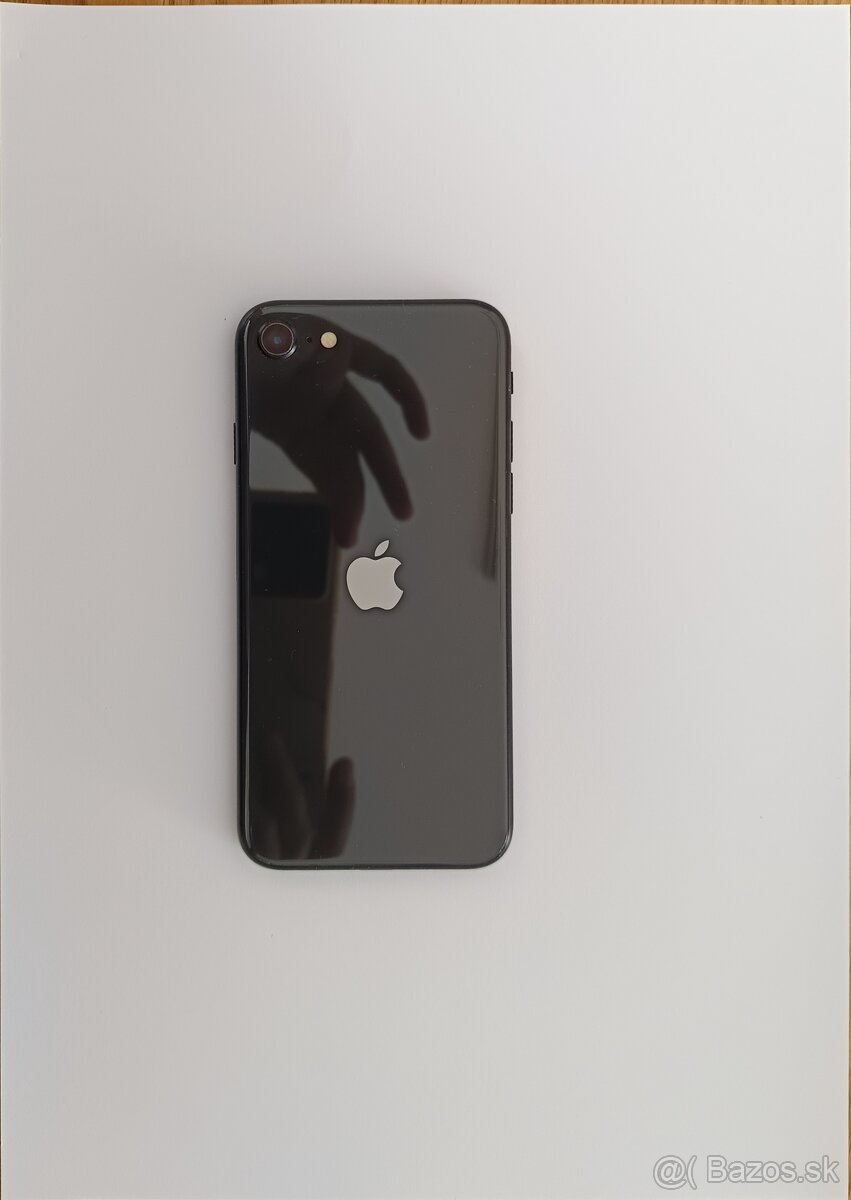 Apple iPhone SE 2020
