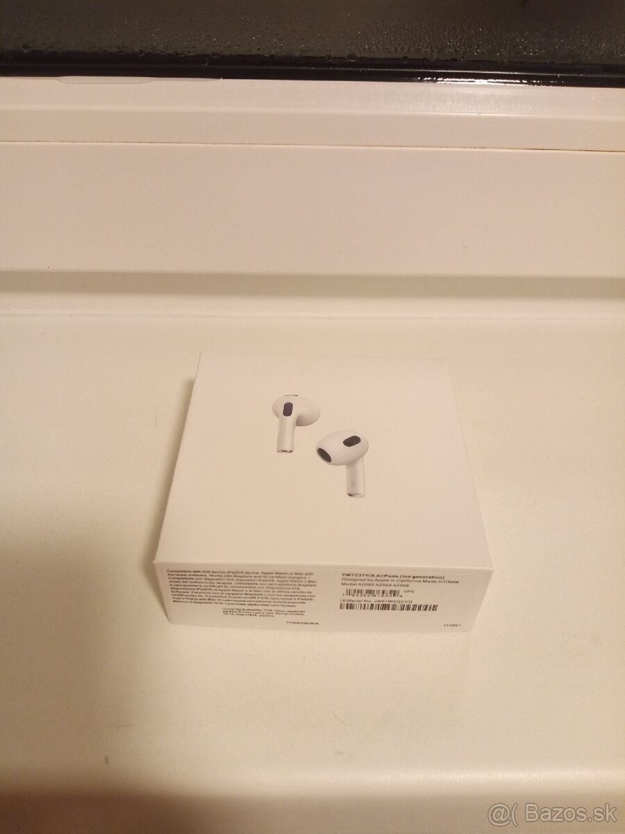 Apple airpods 3 nové